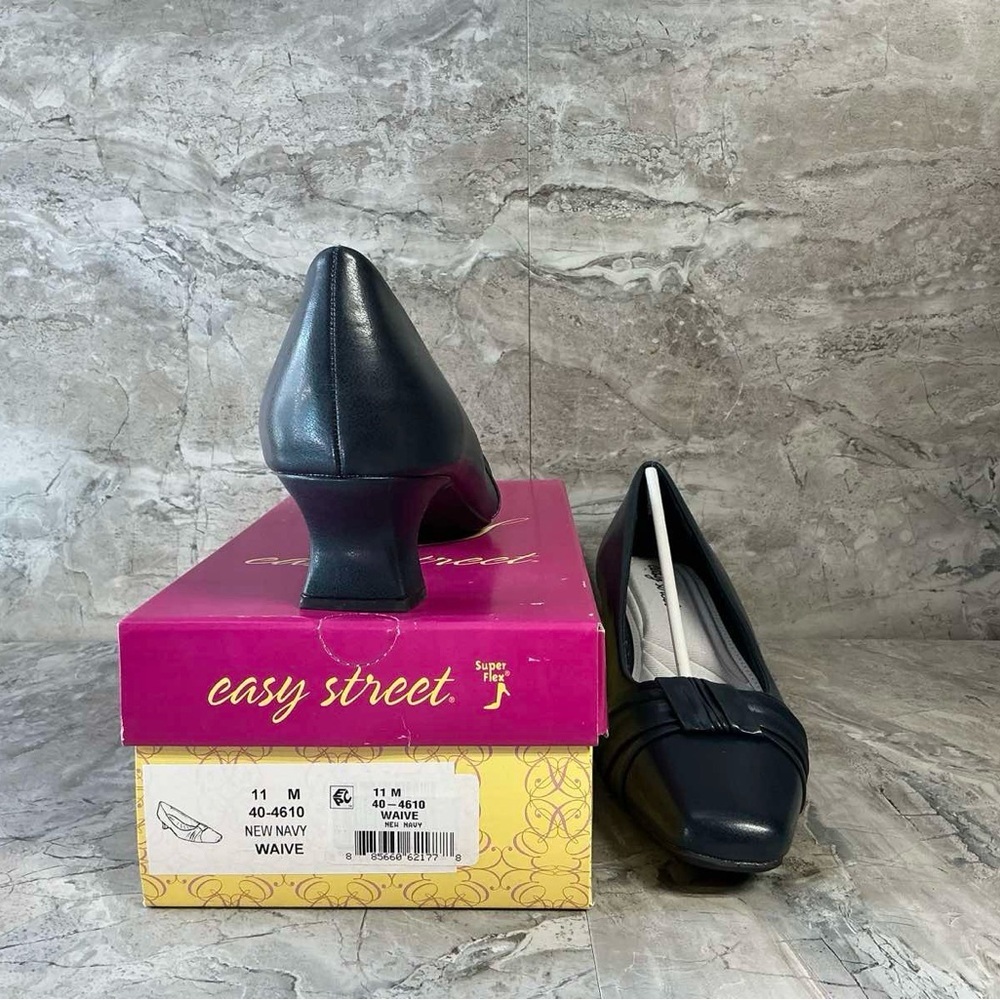 Easy Street Women's Waive Pumps BLACK Square Toe - Picture 9 of 9